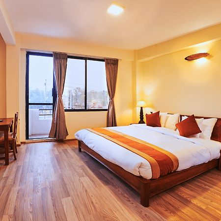 Golden Temple Inn Катманду Экстерьер фото