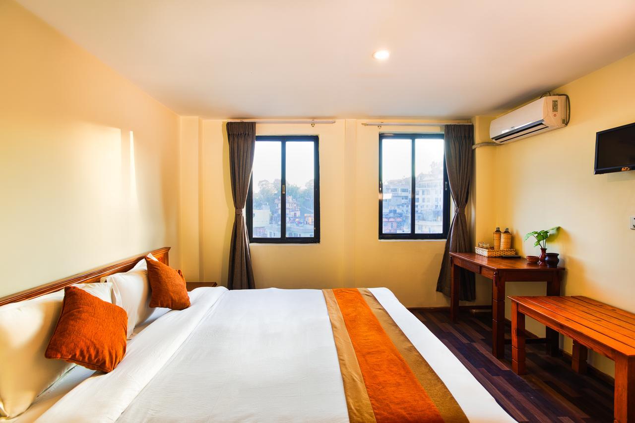 Golden Temple Inn Катманду Экстерьер фото