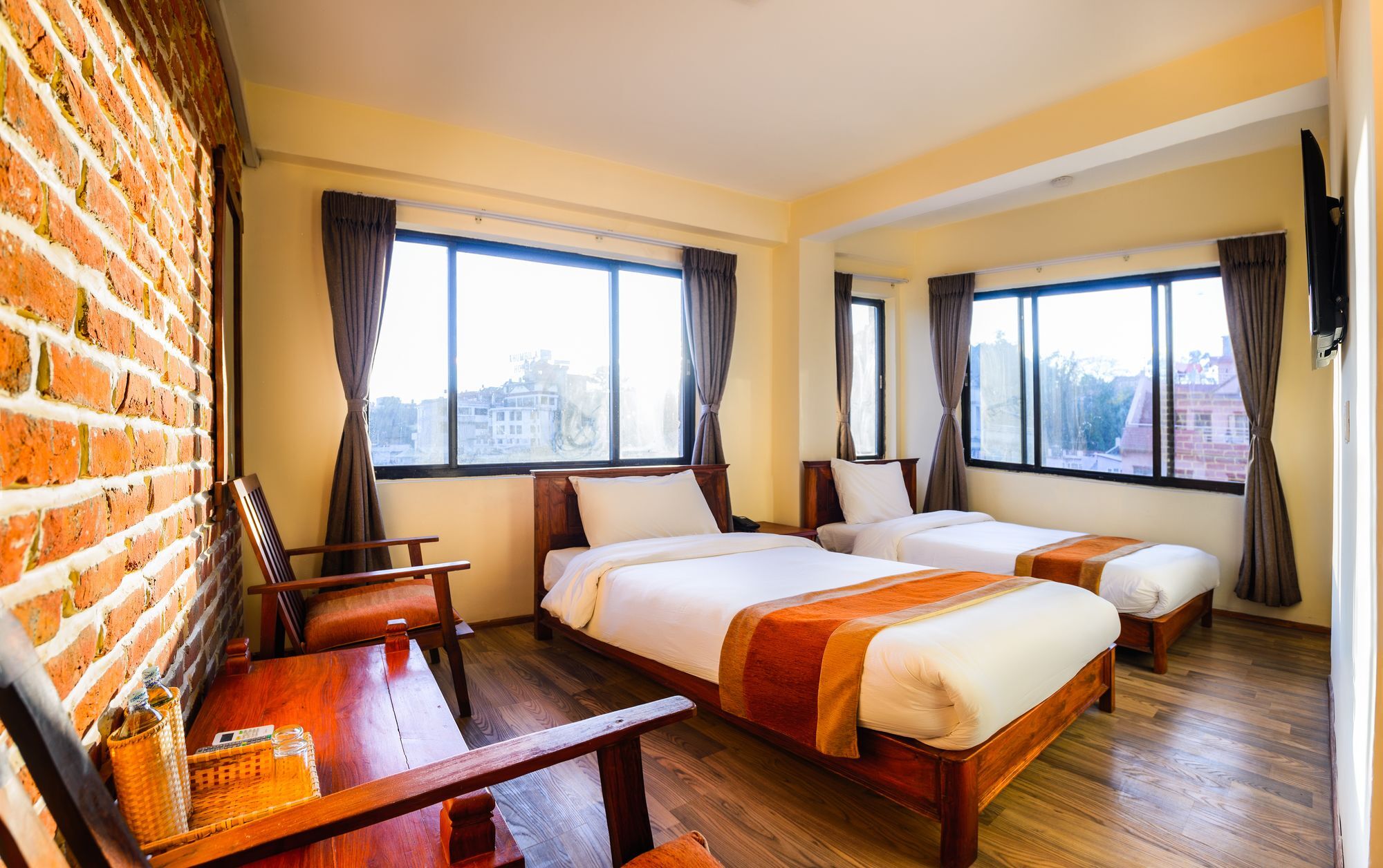 Golden Temple Inn Катманду Экстерьер фото